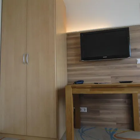Hotel Petul Garden