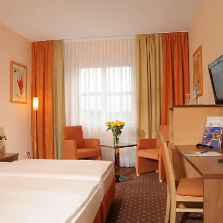 Petul Garden Hotel 3*